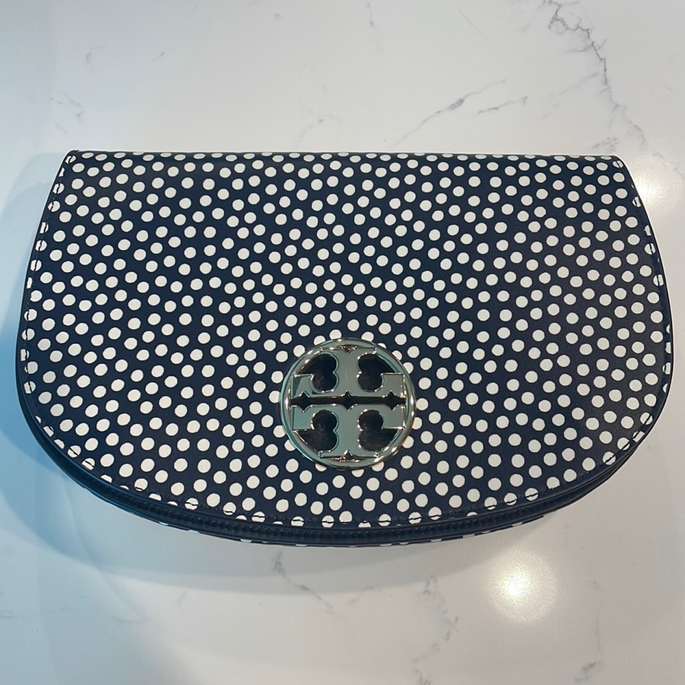 TORY BURCH Jamie Printed Clutch with Crossbody Strap Nautical Dots Small